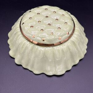 Vintage Mallory Ceramic Studio 1952 Vanity/Trinket Dish Art Pottery Tufted Retro